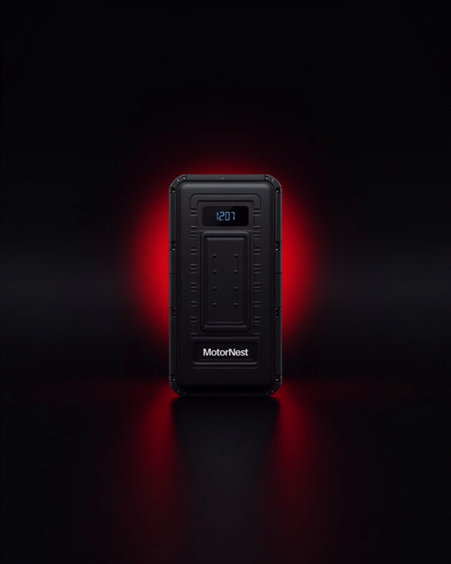 Arrancador de batería portátil 3 en 1 MotorNest sobre fondo premium oscuro